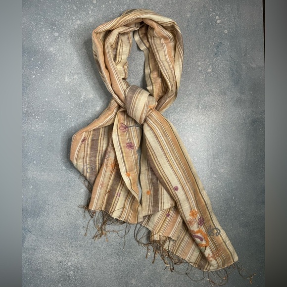 Accessorize UK - Opera Prima Women's Shawl - 50% Silk, 50% Linen - Picture 1 of 4